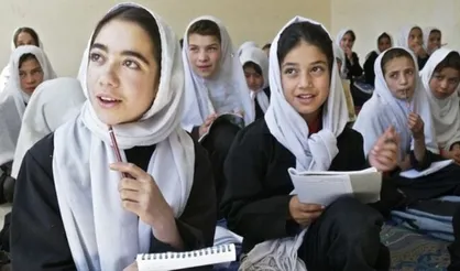 بازگشایی مدارس افغانستان پس از ۵ ماه تعطیلی کرونایی