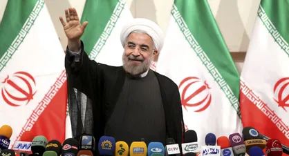 شعار هفته دولت؛ &laquo;تدبیر و امید&raquo; برای تولید و اشتغال