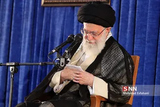 حضرت آیت الله خامنه ای رهبر معظم انقلاب اسلامی