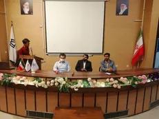 دانشجویان دانشگاه علوم پزشکی همدان مطالبات خود را در تریبون آزاد مطرح کردند