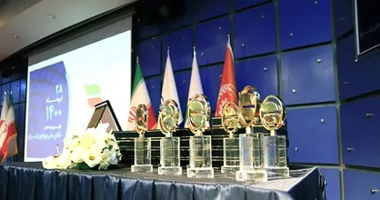 تقدیر از طراحی نشان &laquo;ملی بهره&zwnj;وری ایران&raquo; دانشگاه یزد