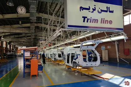 هدف گذاری تولید ۱.۲ میلیون دستگاه خودرو در سال ۱۴۰۰