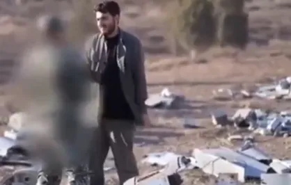 ادعا می&zwnj;کنند هیچ کس نمی&zwnj;تواند موشک کروز را ردگیری کند ولی با سه تا فلر هم نمی&zwnj;تواند از دست ما فرار کند/ قطعات موشک&zwnj;ها برای تبدیل تکنولوژی به متخصصان سپرده می&zwnj;شود