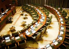 تجمع مجدد پیمانکاران در مقابل ساختمان شورای شهر تهران