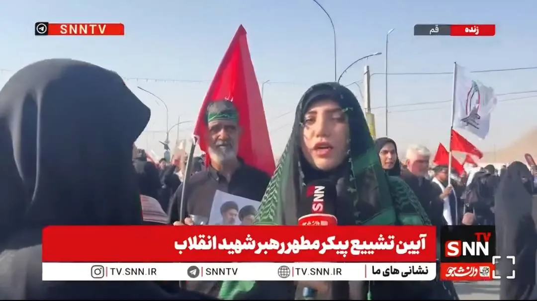 حضور پرشور زنان در تشییع پیکر رهبر شهید انقلاب