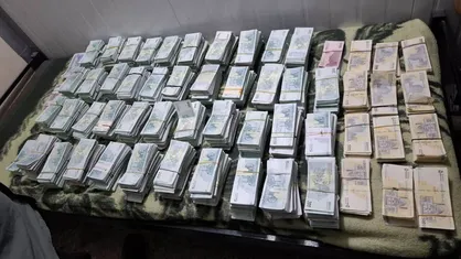 کشف بیش از ۵۰ میلیارد ریال اسکناس قاچاق در پایانه مرزی مهران