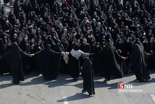 تشییع پیکر دو شهید گمنام در دانشگاه تهران جنوب