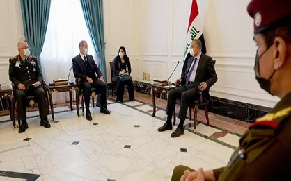 دیدار وزیر دفاع ترکیه با نخست وزیر عراق و تأکید طرفین بر مبارزه با تروریسم