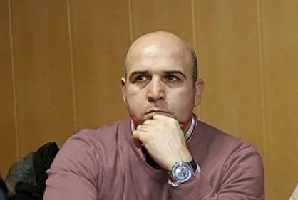 سلطانی&zwnj;زاده: فشار فروش در بازار ارز بیشتر شد/ پیش&zwnj;بینی روند قیمت دلار در روزهای آینده