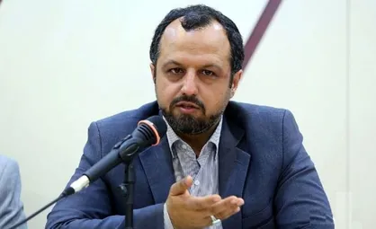 خاندوزی: سرمایه&zwnj;گذاران خارجی با ۱۰۰ هزار دلار اقامت ۵ ساله می&zwnj;گیرند