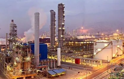 افزایش درآمد&zwnj;های ملی با تکمیل زنجیره ارزش صنایع نفت و گاز/ ایران دارای مزیت نسبی در صنعت متانول