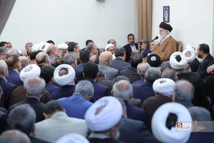 جمعی از مسئولان ارشد سه قوه با رهبر انقلاب دیدار کردند