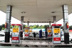 عرضه بنزین ۵ هزار تومانی برای مسافران ورودی به کرمان