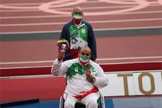 قهرمان پارالمپیک:
نگاه رهبر شهید انقلاب به ورزشکاران ویژه و حمایتی بود