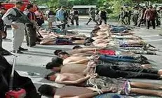 تجمع دانشجویان دانشگاه آزاد اسلامی در اعتراض به کشتار مسلمانان میانمار