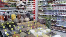 سرهنگ رفیعی: عطاری‌ها و قهوه‌خانه‌ها تحت نظارت ویژه پلیس قرار می‌گیرند + فیلم