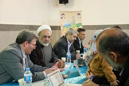 مقابله با فساد و بی&zwnj;عدالتی، چه در داخل کشور و چه در برابر جریان&zwnj;های فاسد منطقه&zwnj;ای و جهانی ضروری است