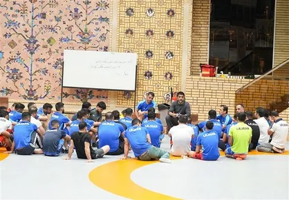 جلسه دبیر با ملی&zwnj;پوشان کشتی فرنگی؛ بهترین تیم حال حاضر دنیا هستید