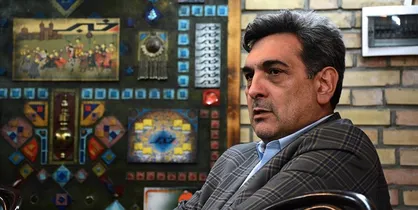شهردار تهران درخصوص نصب دکل&zwnj;های مخابراتی تذکر گرفت