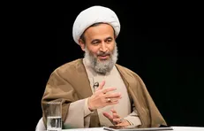 چرا در جامعه ما هنوز دین‌گریزی، نوعی با کلاس بودن است؟