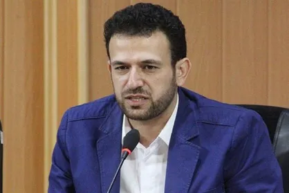 ۱۳۰۰ مجوز کسب&zwnj;وکار نتیجه منافع و رانت&zwnj;های پشت مجوز&zwnj;ها