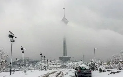 ادامه بارش در پایتخت / هوای تهران پاک است