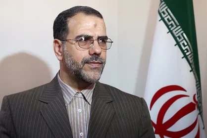 قانون اساسی دستاورد رهبری امام خمینی بود که همه باید به آن پایبند باشیم/ لزوم حرکت مسئولان در مسیری که امام طی کرده بود