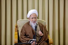 سفارش آیت الله جوادی آملی برای احیای شب عید مبعث