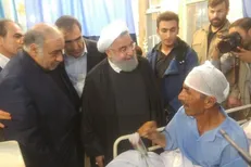 بازدید رئیس جمهوری از مصدومان زلزله در بیمارستان طالقانی کرمانشاه