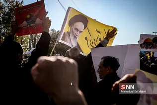 راهپیمایی نمازگزاران تهرانی در محکومیت اقدام آمریکا و رژیم صهیونیستی