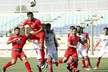 سرخپوشان در سالن بدنسازی کمپ برانکو +عکـس
