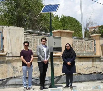دانشجویان دانشگاه صنعتی ارومیه ایستگاه شارژر خورشیدی ساختند