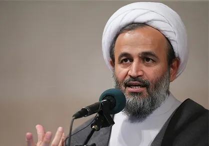 فیلم/ معنای درست مقدمه سازی ظهور؛ لازم نیست همه مسلمون بشن تا ظهور اتفاق بیفته