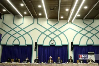 مککمئ