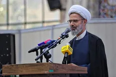 مطالبه گری نباید موجب سو استفاده دشمنان شود