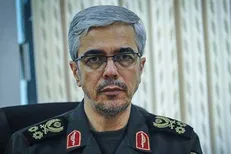 بازدید سرلشکر باقری از توانمندی‌های سازمان بسیج مستضعفین