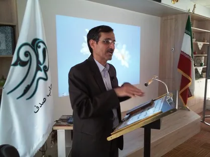 آینده از آن کسانی است که هوشمندانه کار می&zwnj;کنند/ در هیچ کجای دنیا کودکان عضو فضای مجازی نیستند