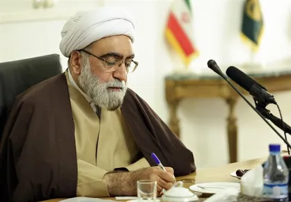 دایره مشورت و همفکری آستان قدس محدود به جریان یا افراد خاصی نخواهد بود