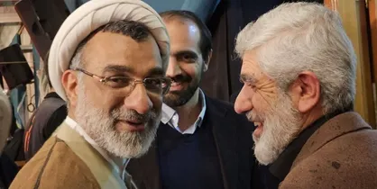 حُسن خلق و احترام به والدین خصوصیتی از شهید احمدی روشن است که کمتر به آن می&zwnj;پردازیم