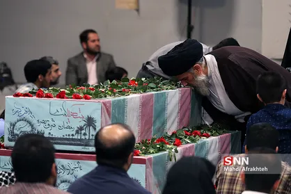 مراسم وداع با ماه مبارک رمضان در جوار شهدای گمنام معراج شهدا