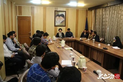 اعضای شورای تبیین مواضع بسیج دانشجویی البرز با آیت&zwnj;الله میرباقری دیدار کردند