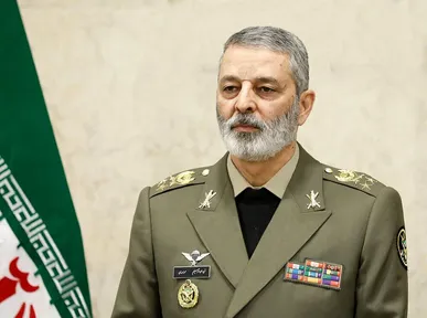 دست نوشته سپهبد سید عبدالرحیم موسوی یک ساعت پیش از شهادتش + عکس