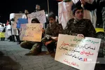 تحصن اعلام خون خواهی دانشجویان در فرودگاه مهرآباد