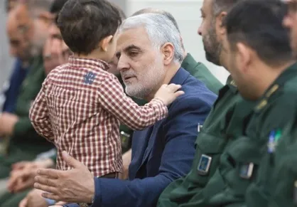 کتابی که شهید سردار قاسم سلیمانی با دست مجروح نوشت