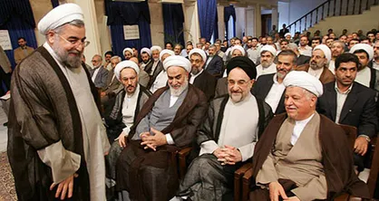 از مردم بپرسید؛ به شما می&zwnj;گویند که &laquo;روحانی متشکریم&raquo; یعنی چه!