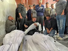 شهادت ۱۱ نفر و جراحت ۴۴ لبنانی در حملات هوایی صهیونیست‌ها به صور