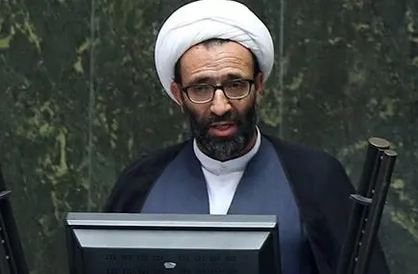 سلیمی: سیستان و بلوچستان را آب گرفته باید به داد مردم رسید/ رئیس جمهور نمی&zwnj;داند که هلال&zwnj;احمر رئیس ندارد؟
