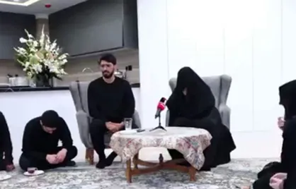 روضه&zwnj;خوانی پسر شهید باقری، فرمانده موشکی ایران در سوگ پدر