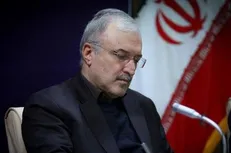 تجلیل نمکی از مدیر شبکه دو
