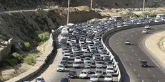 جزئیات ممنوعیت و محدودیت‌های ترافیکی محور‌های مواصلاتی / افزایش ۲.۵ درصدی تردد نسبت به روز قبل